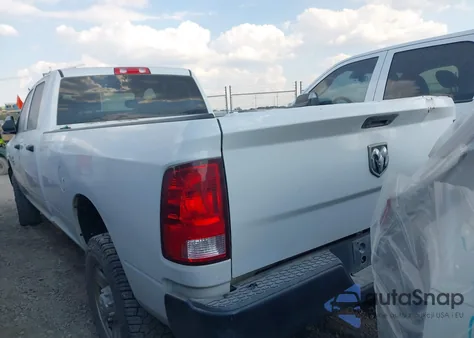 2018 Ram 2500 Tradesman 4X4 8' Box from USA, damaged, VIN 3C6UR5HL2JG313235